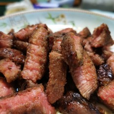 家常牛排的做法-咸鮮味煎菜譜