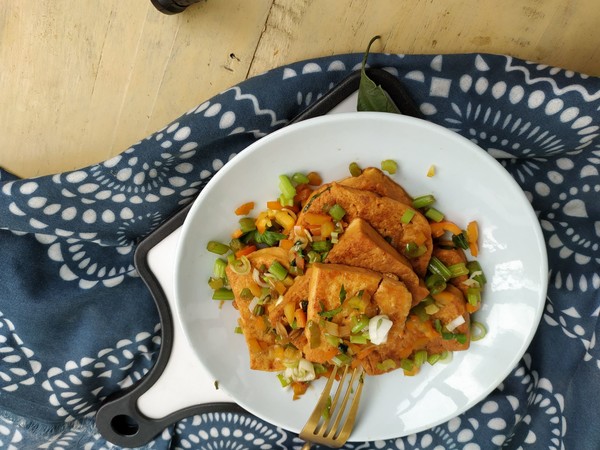 香煎北豆腐的做法-家常味煎菜譜