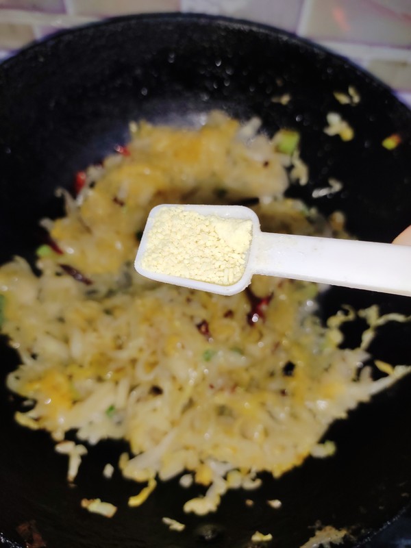 辣炒酸菜的做法-酸辣味炒菜譜