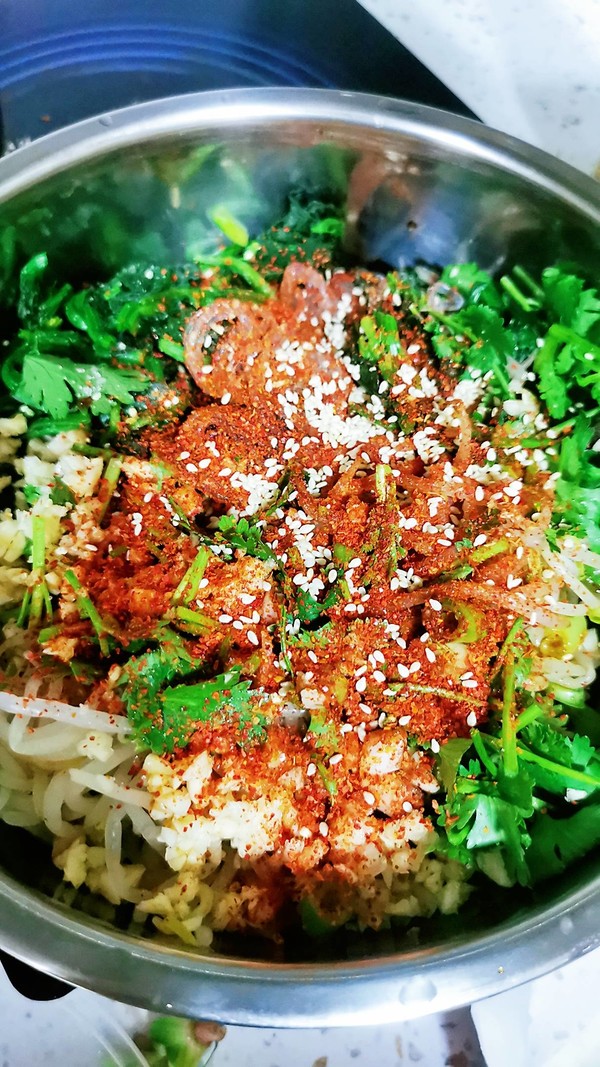 粉絲拌雜菜的做法-咸鮮味拌菜譜-易網健康養生網 粉絲拌雜菜的做法-咸鮮味拌菜譜