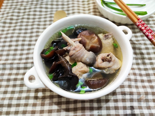 香菇木耳蒸雞的做法-咸鮮味蒸菜譜