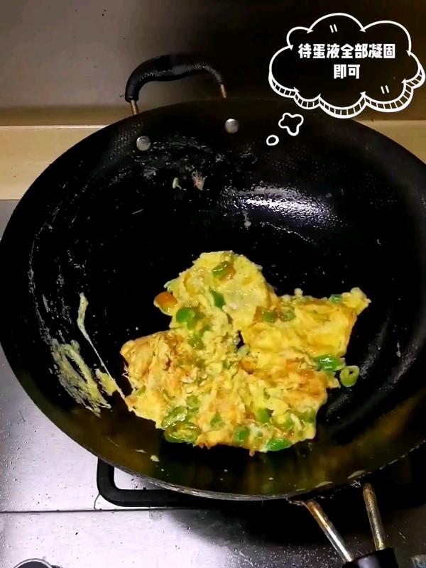 辣椒炒雞蛋的做法-家常味炒菜譜-易網健康養生網 辣椒炒雞蛋的做法-家常味炒菜譜