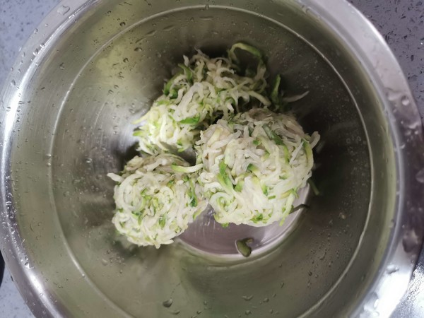 熗拌白蘿卜絲的做法-家常味拌菜譜