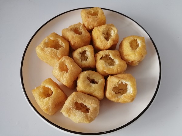 油豆腐釀肉的做法-家常味蒸菜譜-易網健康養生網 油豆腐釀肉的做法-家常味蒸菜譜