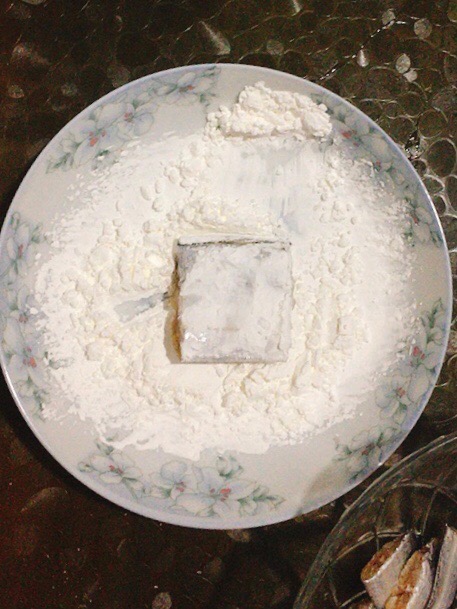 煎帶魚的做法-咸鮮味煎菜譜