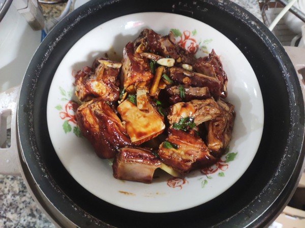 蒜香土豆蒸排骨的做法-家常味蒸菜譜