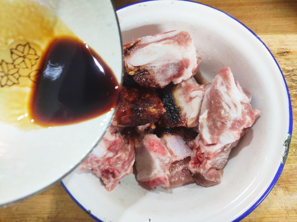 蒜香土豆蒸排骨的做法-家常味蒸菜譜