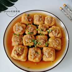 油豆腐釀肉的做法-家常味蒸菜譜