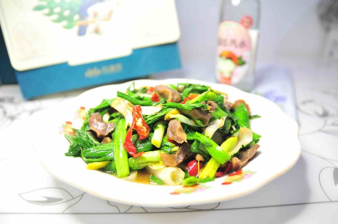 大蒜炒鴨肫的做法-家常味炒菜譜-易網健康養生網 大蒜炒鴨肫的做法-家常味炒菜譜