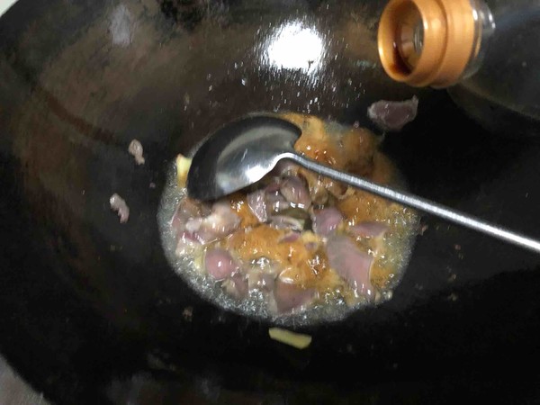 大蒜炒鴨肫的做法-家常味炒菜譜-易網健康養生網 大蒜炒鴨肫的做法-家常味炒菜譜