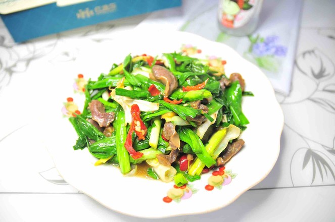 大蒜炒鴨肫的做法-家常味炒菜譜-易網健康養生網 大蒜炒鴨肫的做法-家常味炒菜譜