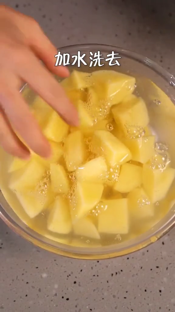 可樂土豆的做法-咸鮮味炒菜譜