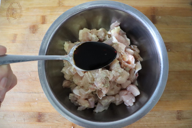 家庭版宮保雞丁的做法-家常味炒菜譜