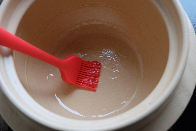 芋頭臘腸煲仔飯+白灼菜心的做法-家常味煲菜譜