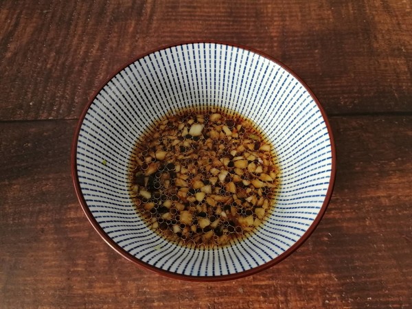 菠菜拌雞蛋的做法-家常味拌菜譜