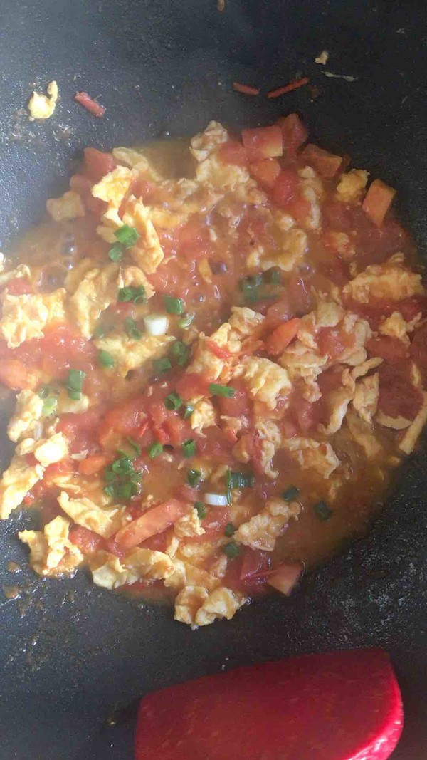 番茄雞蛋的做法-家常味炒菜譜