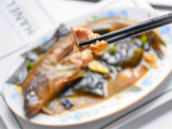 海帶燉魚的做法-咸鮮味燉菜譜