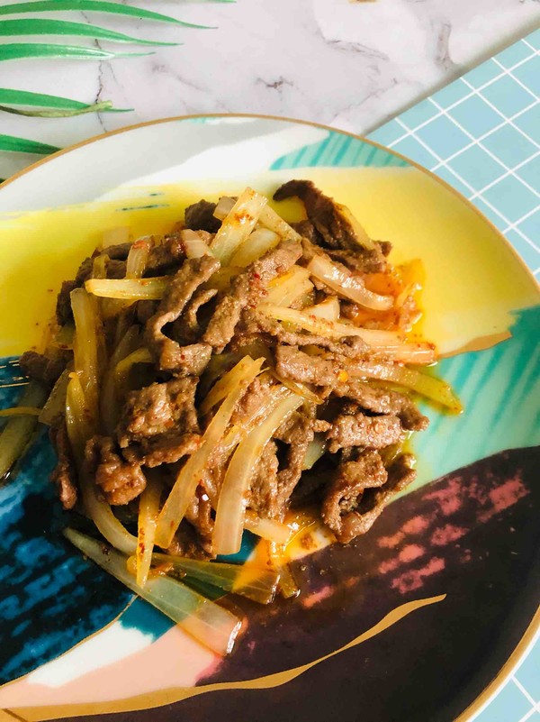 洋蔥牛肉絲的做法-香辣味炒菜譜