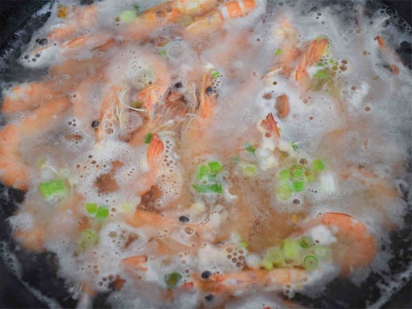 水煮蝦的做法-咸鮮味煮菜譜