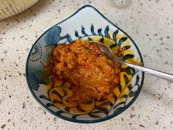 油腐乳包菜炒肉的做法-香辣味炒菜譜