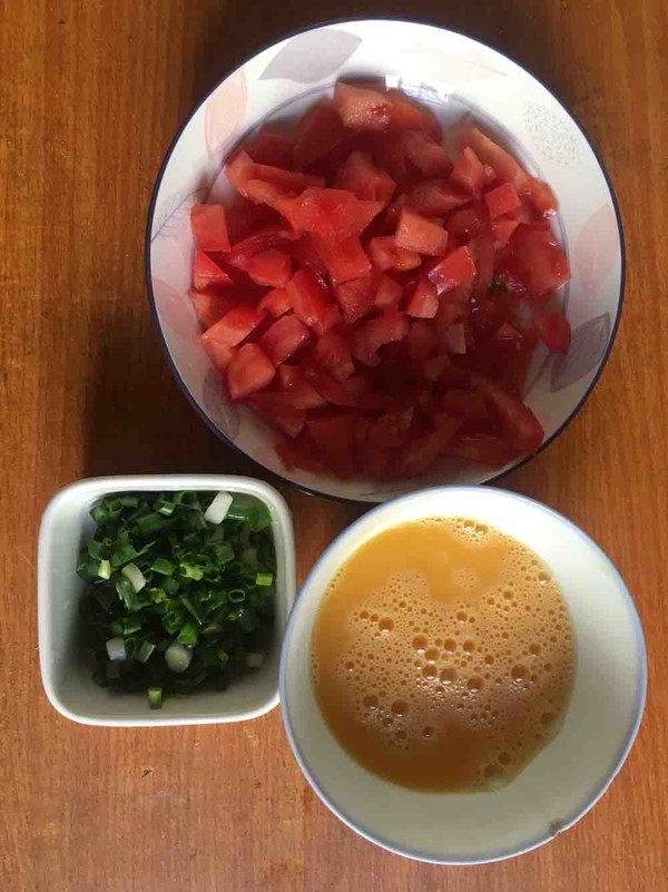番茄雞蛋的做法-家常味炒菜譜