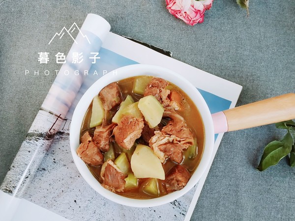 蘿卜牛肉煲的做法-家常味燉菜譜