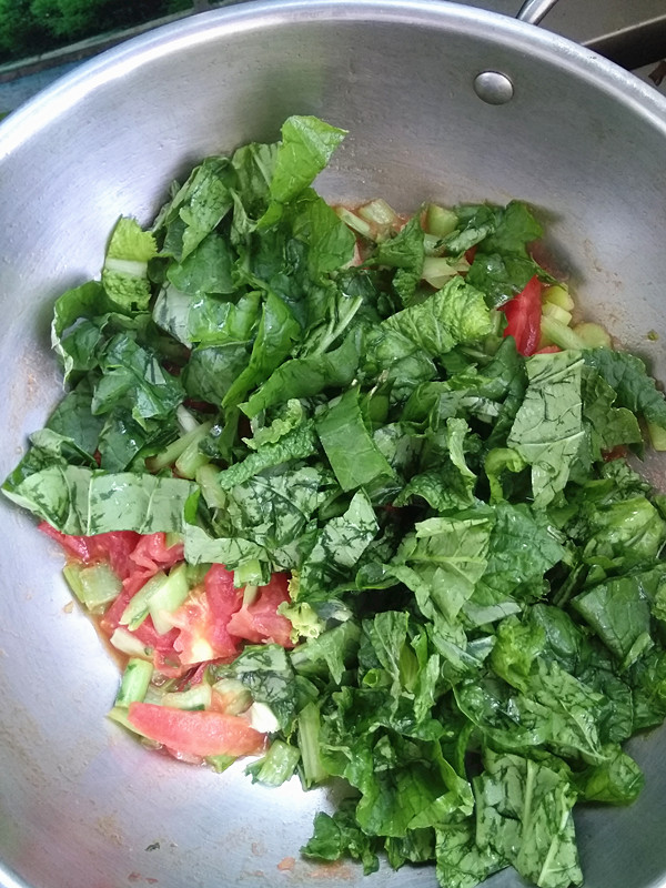 西紅柿炒小白菜的做法-家常味炒菜譜