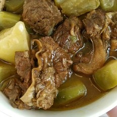 蘿卜牛肉煲的做法-家常味燉菜譜