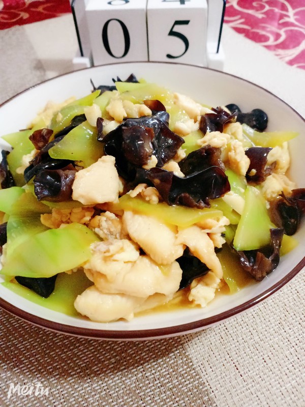 木須雞肉的做法-家常味炒菜譜