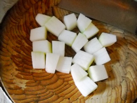 千張結筍干冬瓜煲的做法-家常味煲菜譜-易網健康養生網 千張結筍干冬瓜煲的做法-家常味煲菜譜