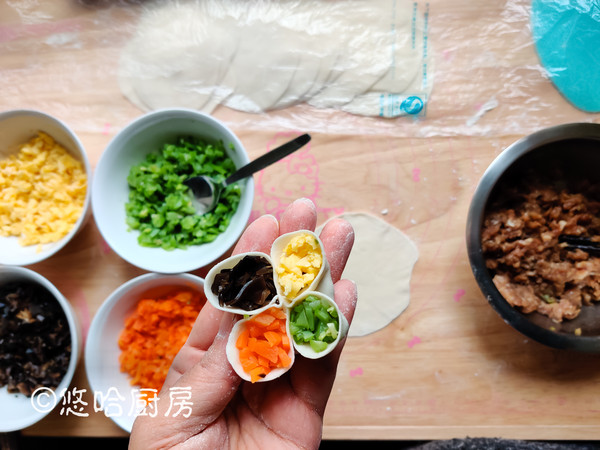 四喜餃子的做法-家常味蒸菜譜-易網健康養生網 四喜餃子的做法-家常味蒸菜譜