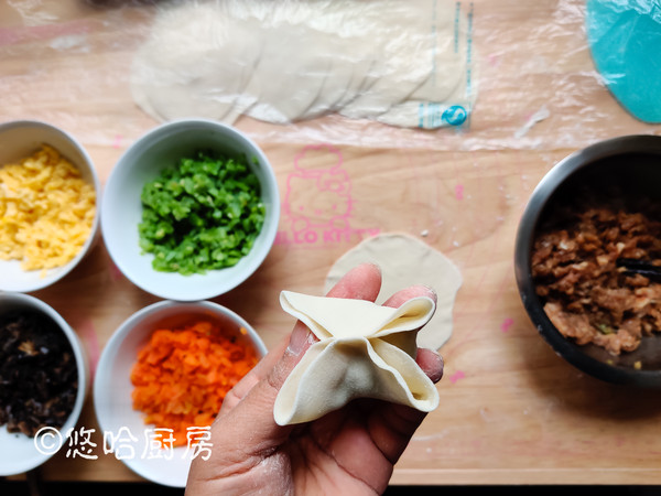 四喜餃子的做法-家常味蒸菜譜-易網健康養生網 四喜餃子的做法-家常味蒸菜譜