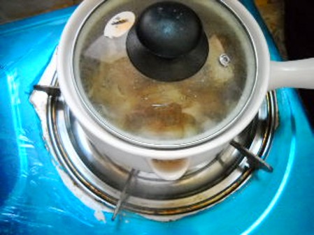 千張結筍干冬瓜煲的做法-家常味煲菜譜-易網健康養生網 千張結筍干冬瓜煲的做法-家常味煲菜譜