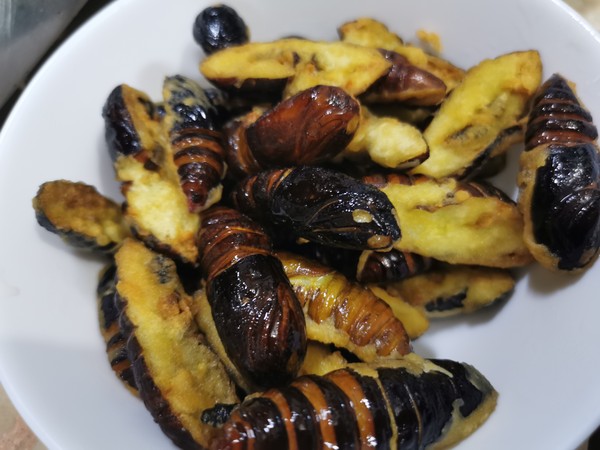 干煸蠶蛹的做法-香辣味炒菜譜