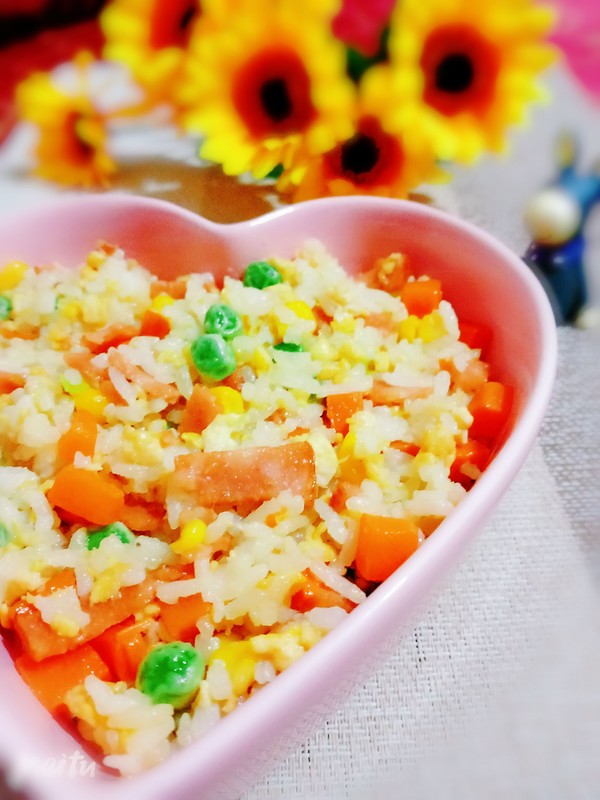 培根蛋炒飯的做法-家常味炒菜譜