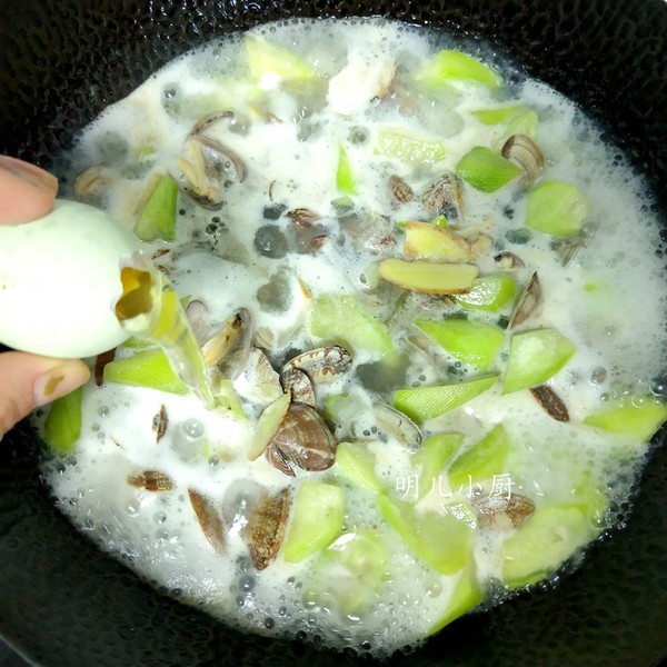 絲瓜燉花蛤的做法-家常味煮菜譜