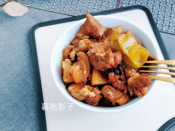 牛氣沖天紅燒牛肉的做法-家常味燉菜譜