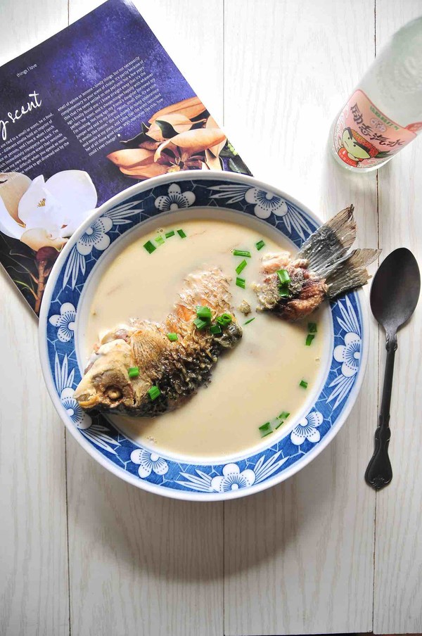 鯽魚湯的做法-家常味燉菜譜