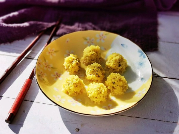 小米牛肉丸子的做法-家常味蒸菜譜