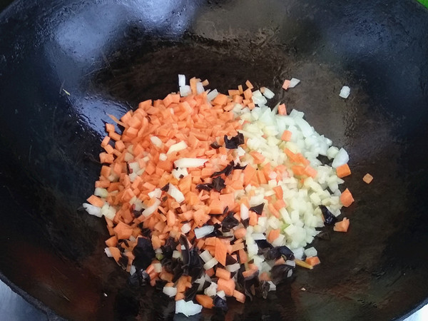 牛肉腸時蔬炒飯的做法-咸鮮味炒菜譜-易網(wǎng)健康養(yǎng)生網(wǎng) 牛肉腸時蔬炒飯的做法-咸鮮味炒菜譜