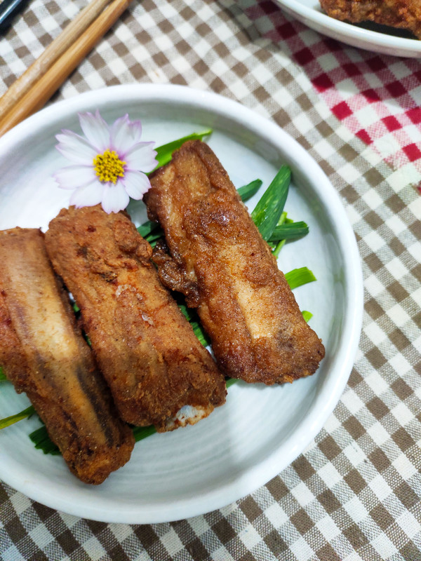 脆皮炸排骨的做法-家常味炸菜譜