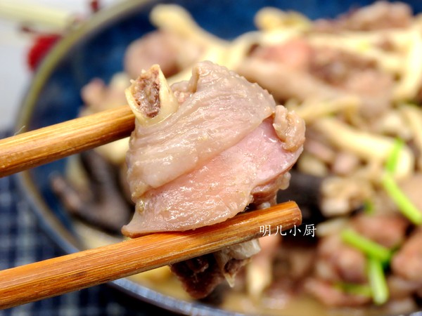 白玉菇燉雞的做法-家常味燉菜譜