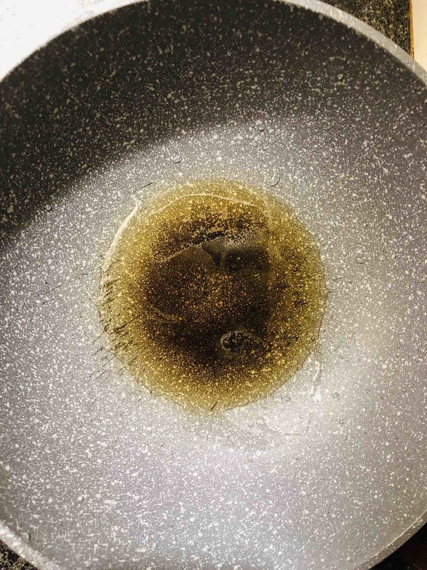 萬家香之紅燒草魚的做法-醬香味燒菜譜