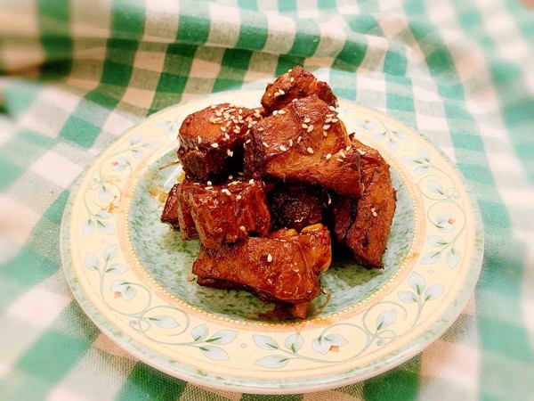 糖醋排骨的做法-酸甜味醬菜譜-易網健康養生網 糖醋排骨的做法-酸甜味醬菜譜