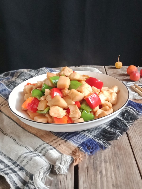 彩蔬雞丁的做法-家常味炒菜譜-易網(wǎng)健康養(yǎng)生網(wǎng) 彩蔬雞丁的做法-家常味炒菜譜