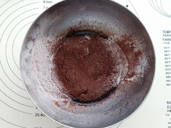 麋鹿蛋糕卷的做法-甜味烤菜譜