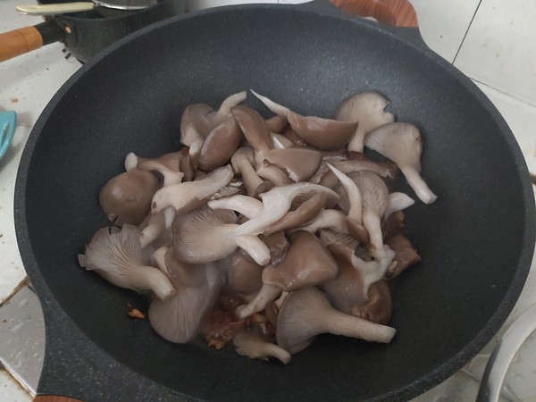 醬汁牛肉的做法-家常味炒菜譜