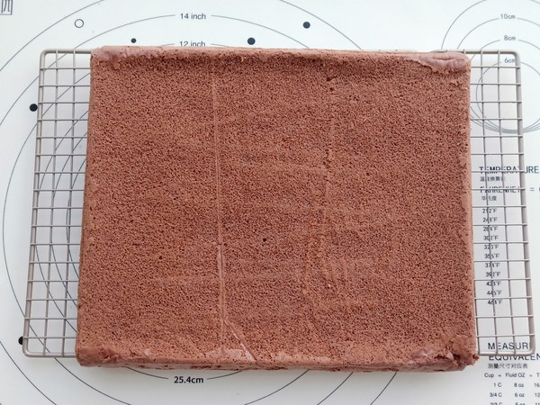 麋鹿蛋糕卷的做法-甜味烤菜譜