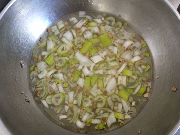 手打魚丸的做法-咸鮮味汆菜譜