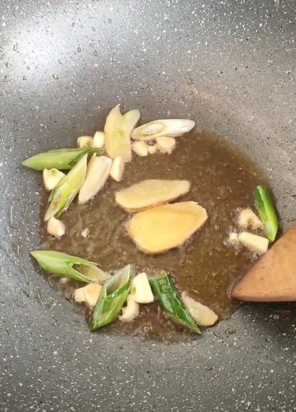 毛血旺的做法-麻辣味煮菜譜